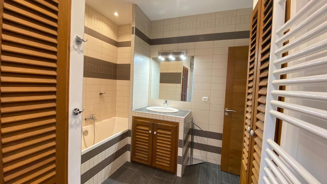 T3 De 140M2 Pour 7 Pers- Extra Centre Ajaccio - A 5 Min A Pied Des Plages - Classe 5 Etoiles - Casa Di Artisti Exterior photo